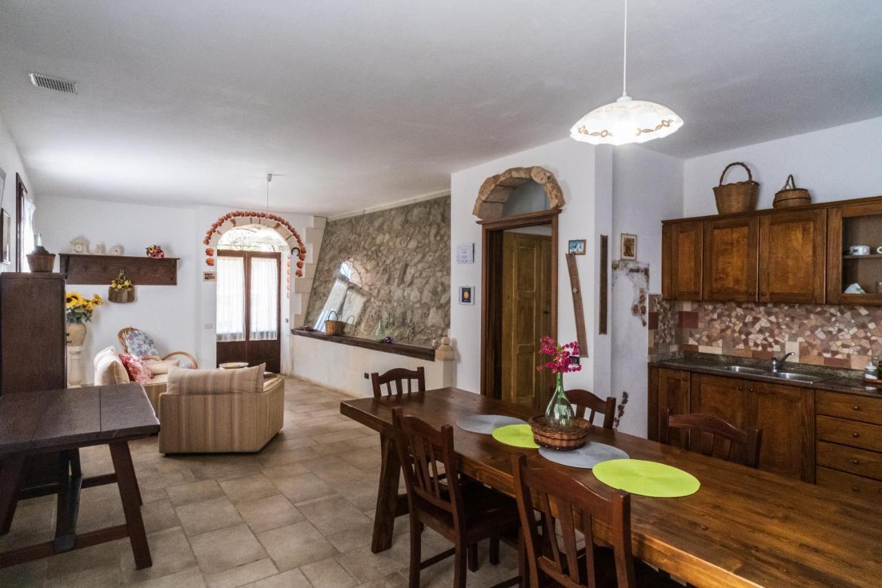 Palacca, Trullo Salentino アンドラーノ エクステリア 写真
